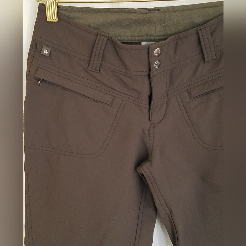 Athleta Dipper Dark Olive Flare Cargo Pants Pocket Details Size 2 - Picture 5 of 17